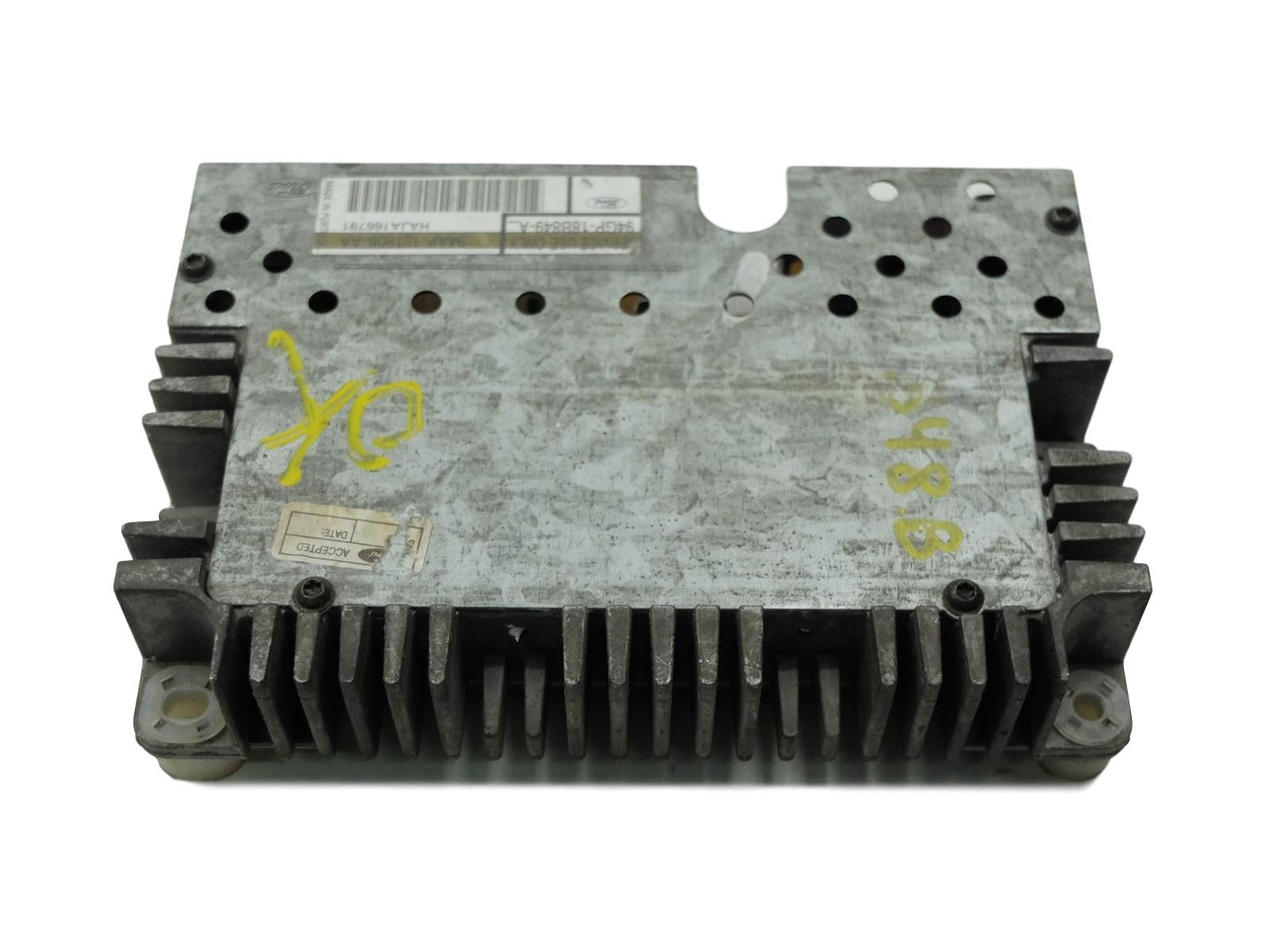 Audio Amplifier Ford 94GP-18B849-A 94AP-18T806-AA main product photo