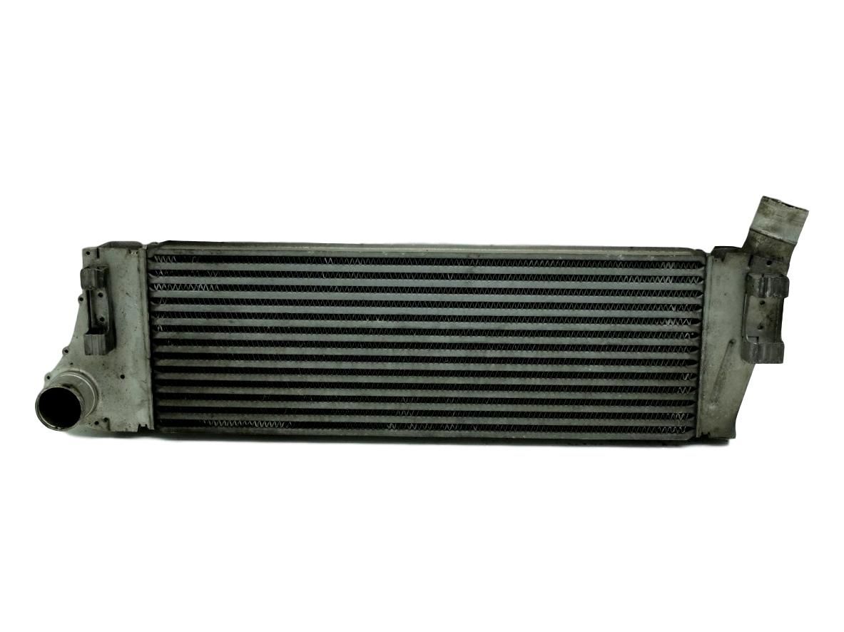 Intercooler Renault 8200115540 E2443 Behr 10906 main product photo