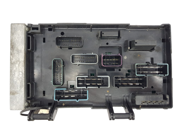 Fuse Box Chrysler 05144579AC 05144509AF main product photo