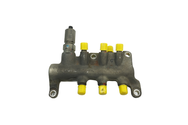 Injection Rail 7701474017 Denso 3.0 DCI Renault Espace 4 Vel Satis main product photo