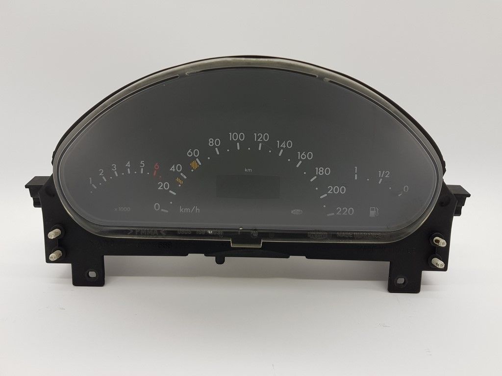 Speedometer/Instrument Cluster Mercedes A W168 A1685407711 09055689902 13018 main product photo