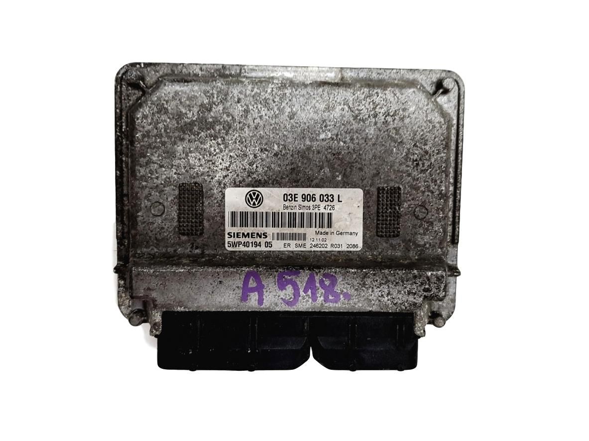 Controller 03E906033L 5WP40194 05 VW Siemens 10736 main product photo