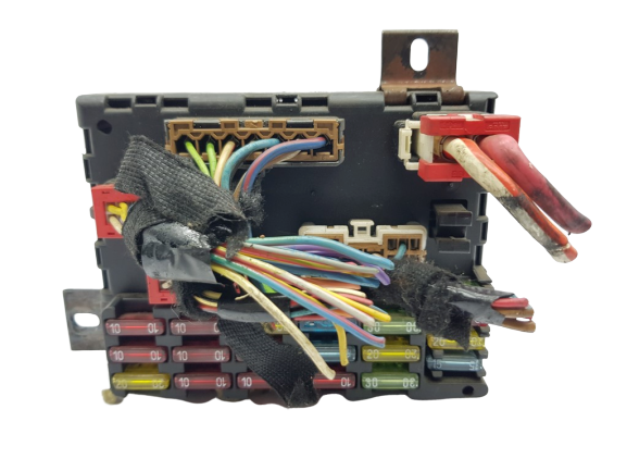 Fuse Box Alfa Romeo 46447809 20173 main product photo