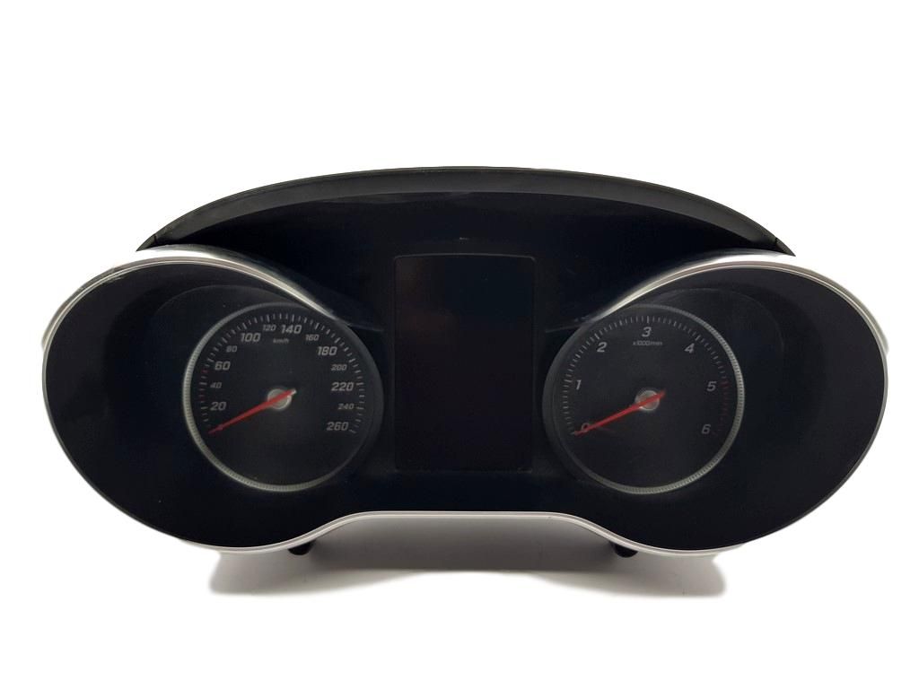 Speedometer/Instrument Cluster Mercedes C W205 A2059001018 Buy now!