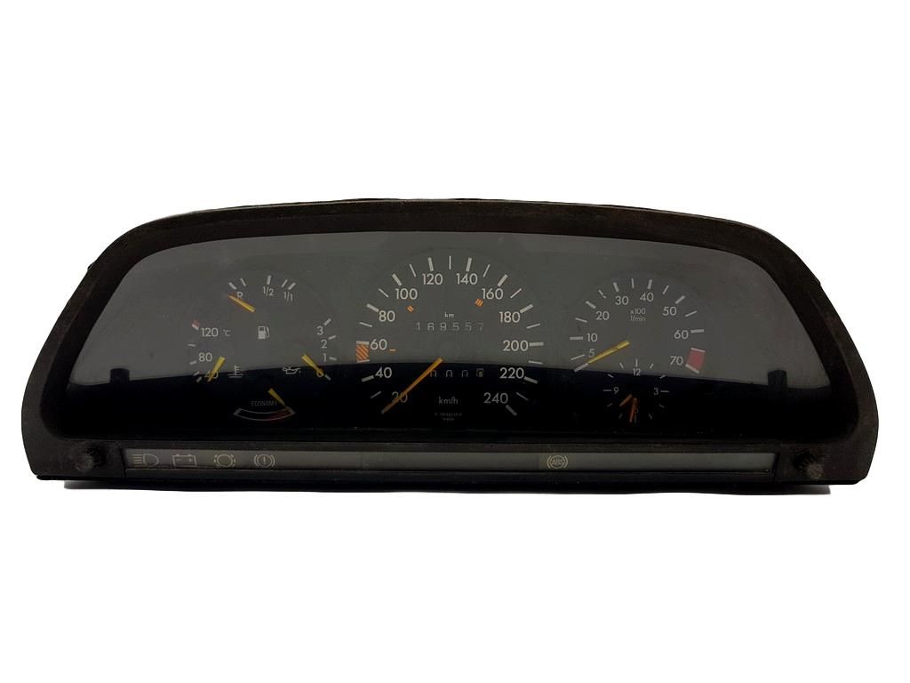 Speedometer/Instrument Cluster Mercedes S W126 87001108 87 001 108