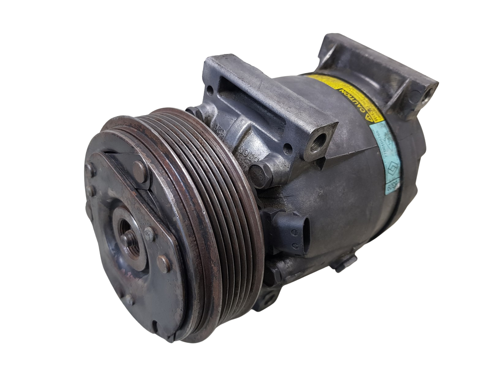 Air Con Compressor/Pump 7700105765 Renault Opel Master 2 Trafic 2