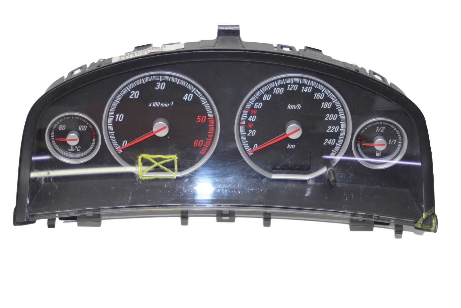 Speedometer/Instrument Cluster Opel Vectra C 13140913SK 110.080.166/031 Buy now!
