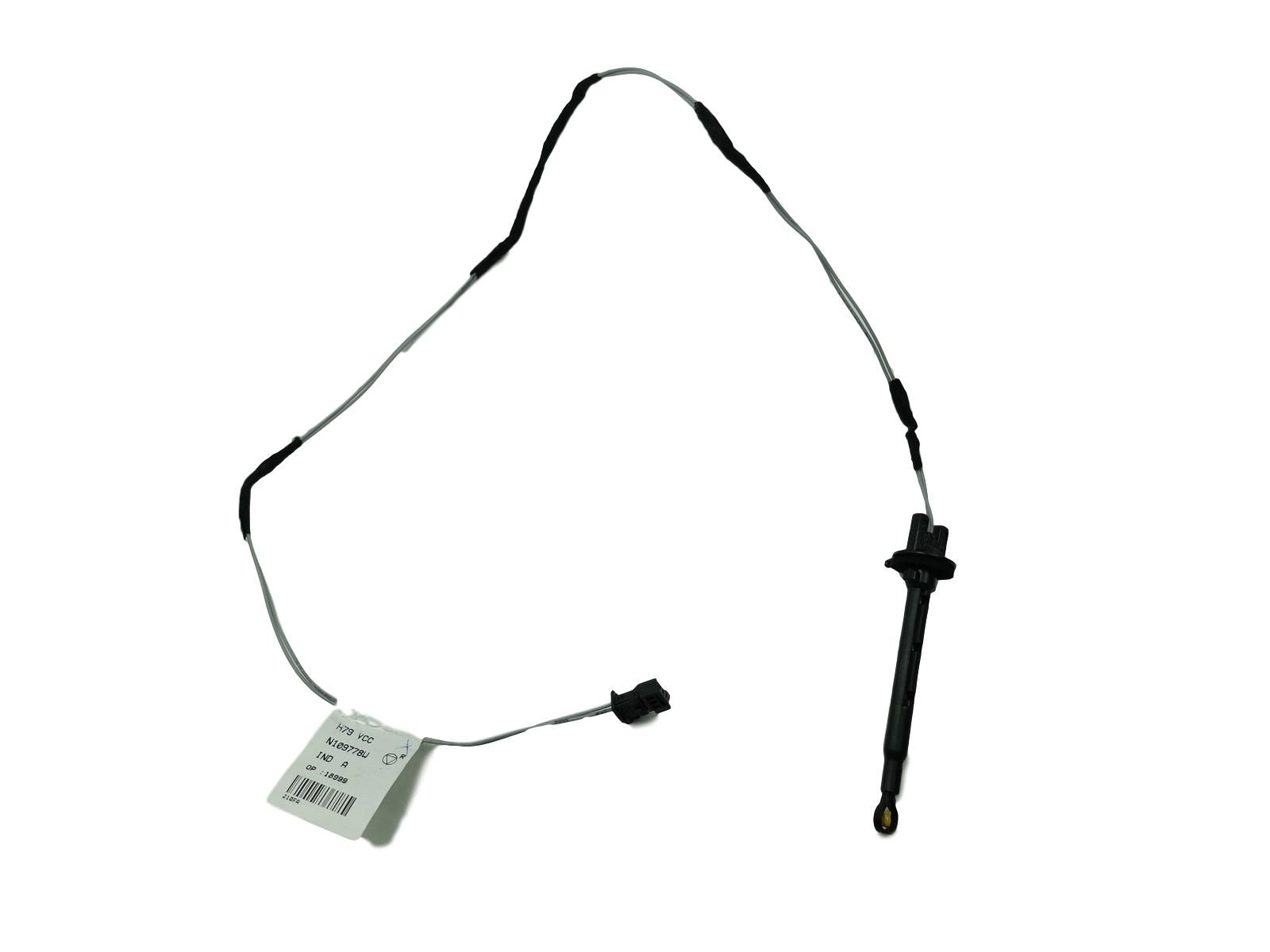 Air Conditioning Sensor 277239728R Dacia Duster Buy now!