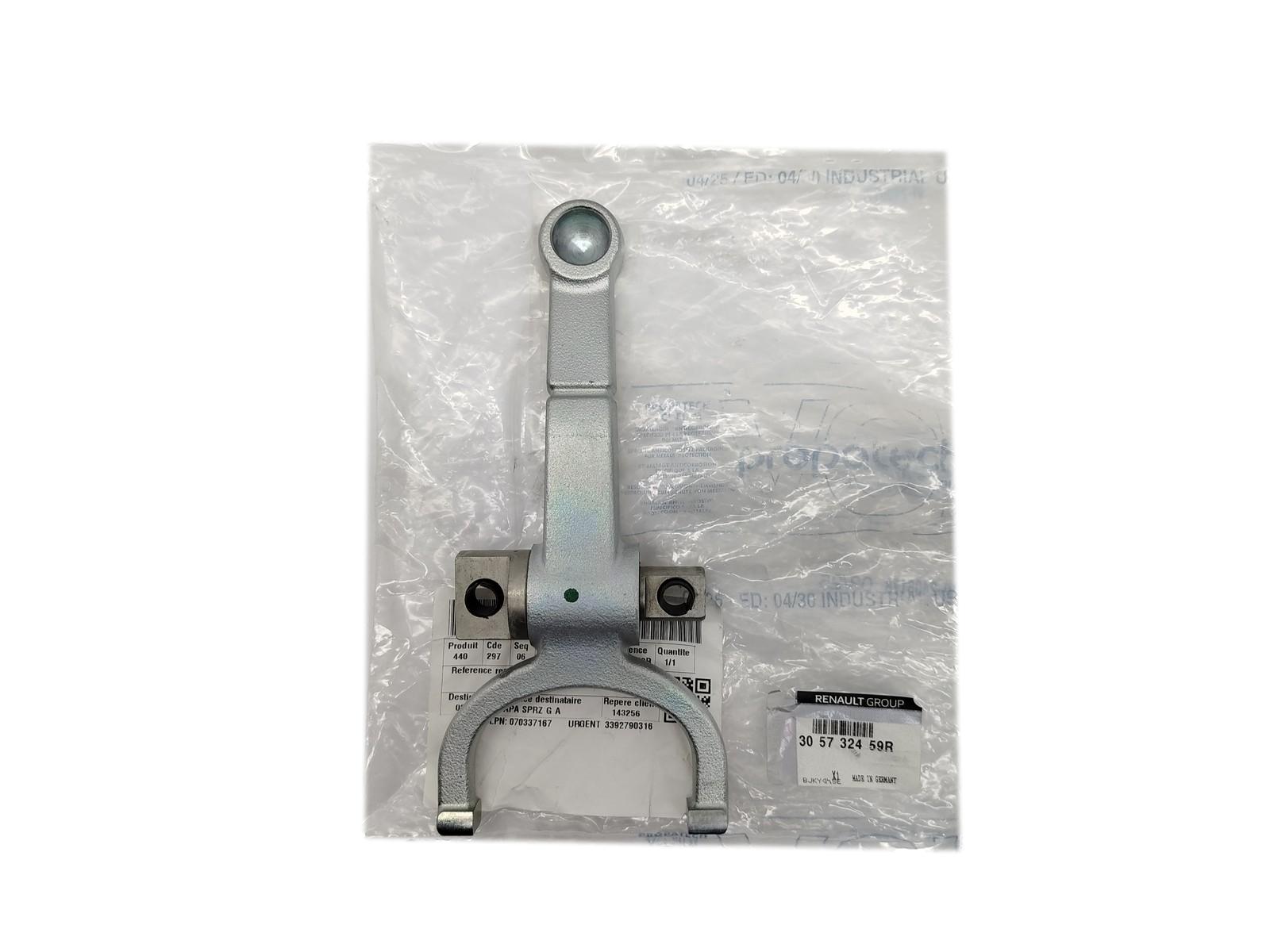 Clutch Release Fork Original 305732459R Renault