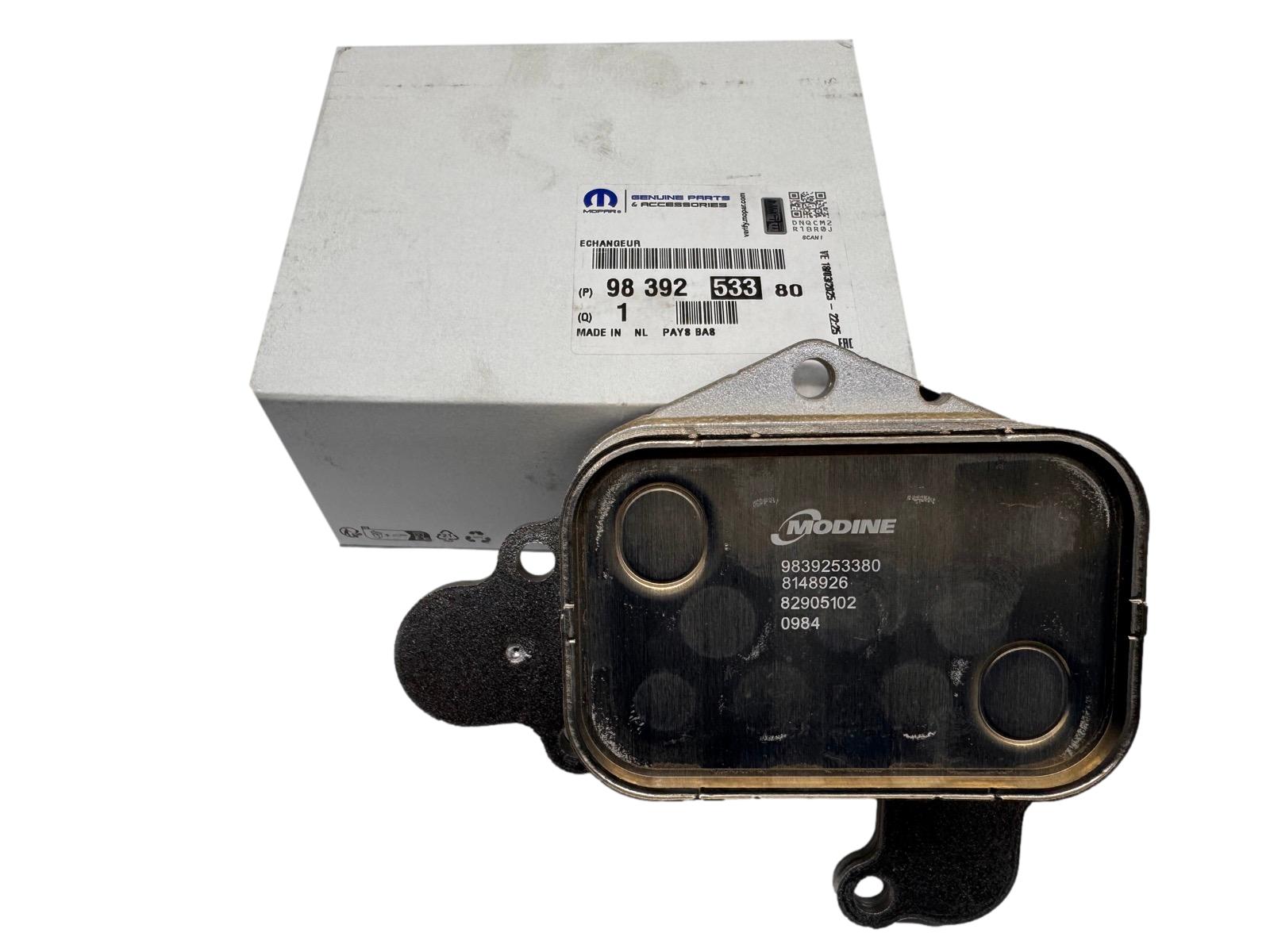 Engine Oil Cooler Original Citroen Peugeot 9839253380